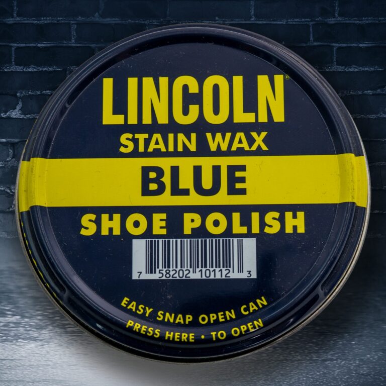 Lincoln stain wax blue top